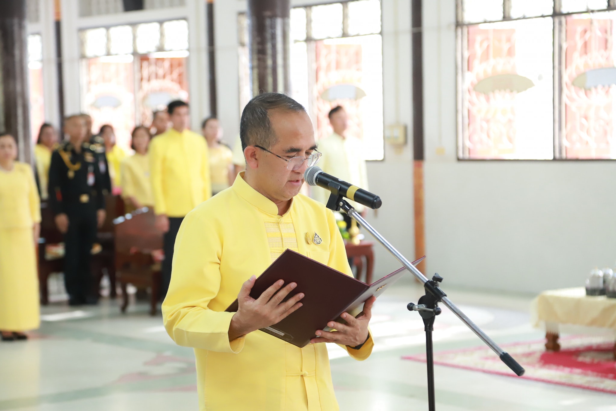 พิธีเจริญพระพุทธมนต์ถวายพระพรชัยมงคลพระบาทสมเด็จพระเจ้าอยู่หัว