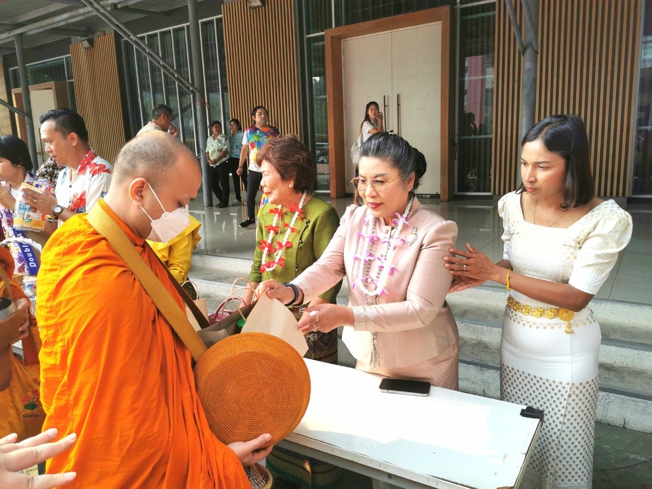 โครงการสืบสานประเพณีไทยวันสงกรานต์และวันผู้สูงอายุแห่งชาติ 2567