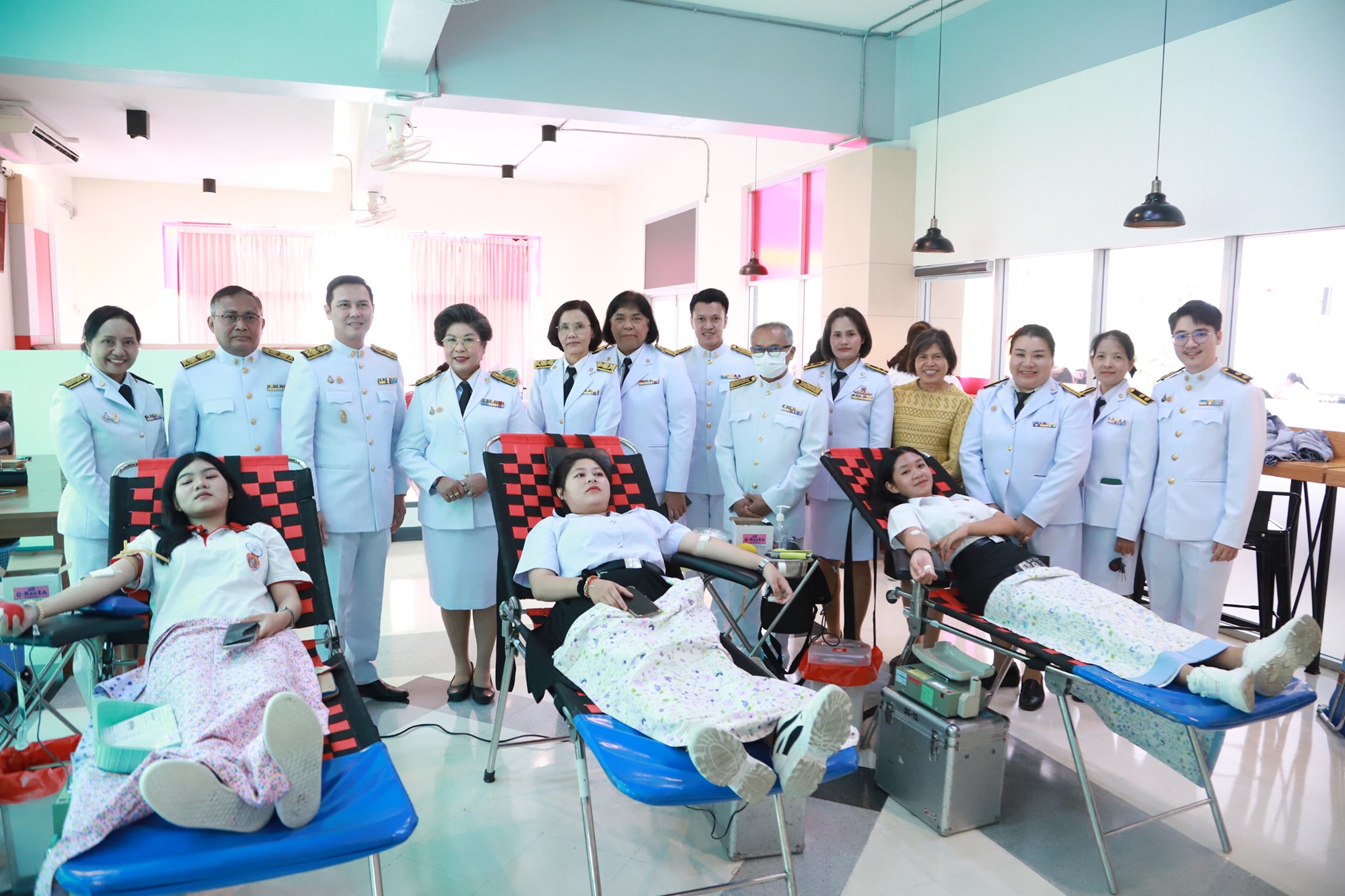 บริจาคโลหิตเพื่อเฉลิมพระเกียรติและถวายเป็นพระราชกุศล