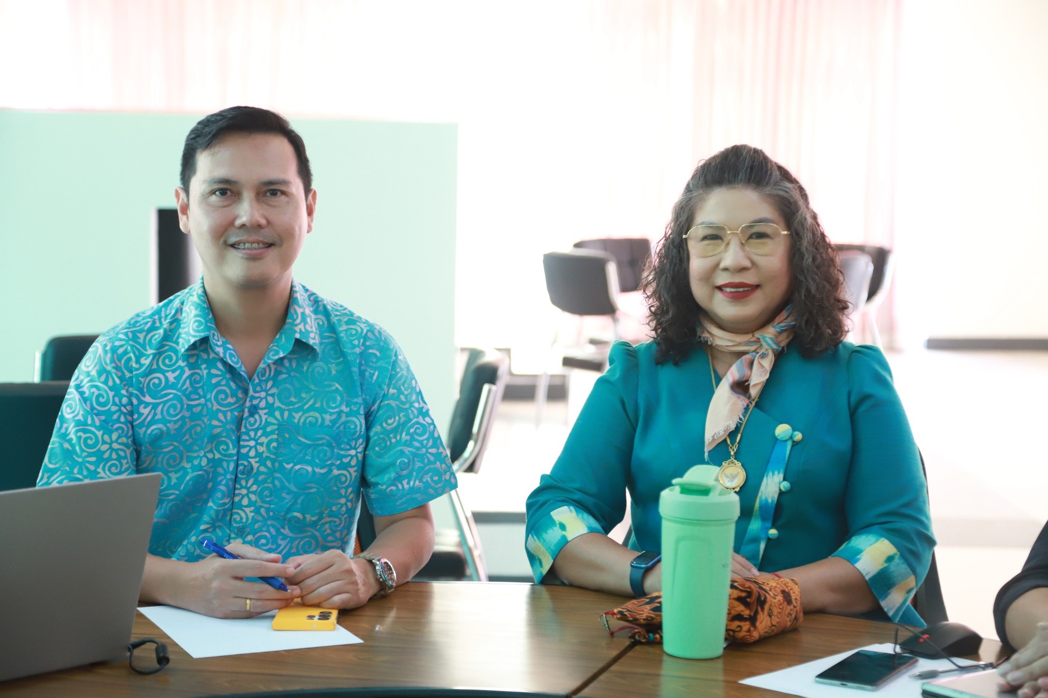 ประชุมคณะกรรมการกลั่นกรองผลการปฏิบัติราชการของพนักงานมหาวิทยาลัย