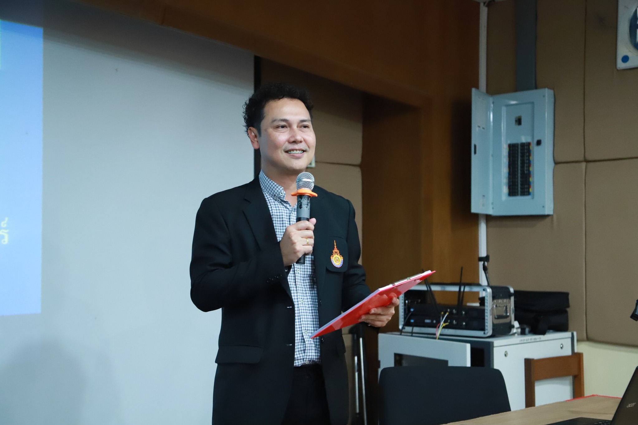 ประชุมประชาพิจารณ์ (ร่าง) แผนกลยุทธ์ พ.ศ.2569-2573