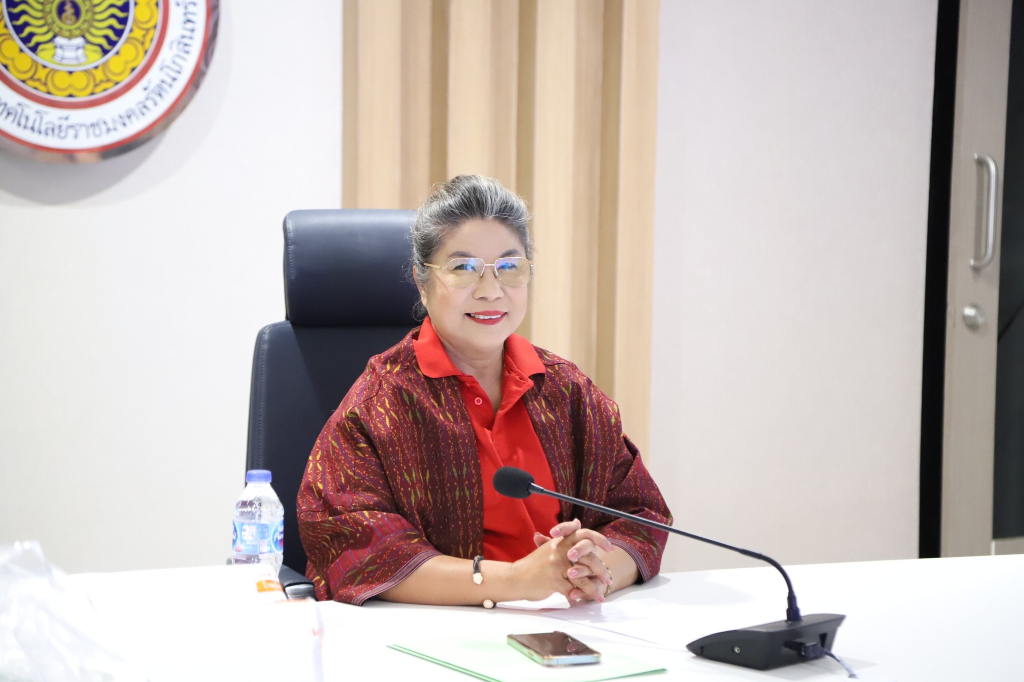 ประชุมตรวจรับพัสดุ อาคารสัมมนาคาร ครั้งที่ 1