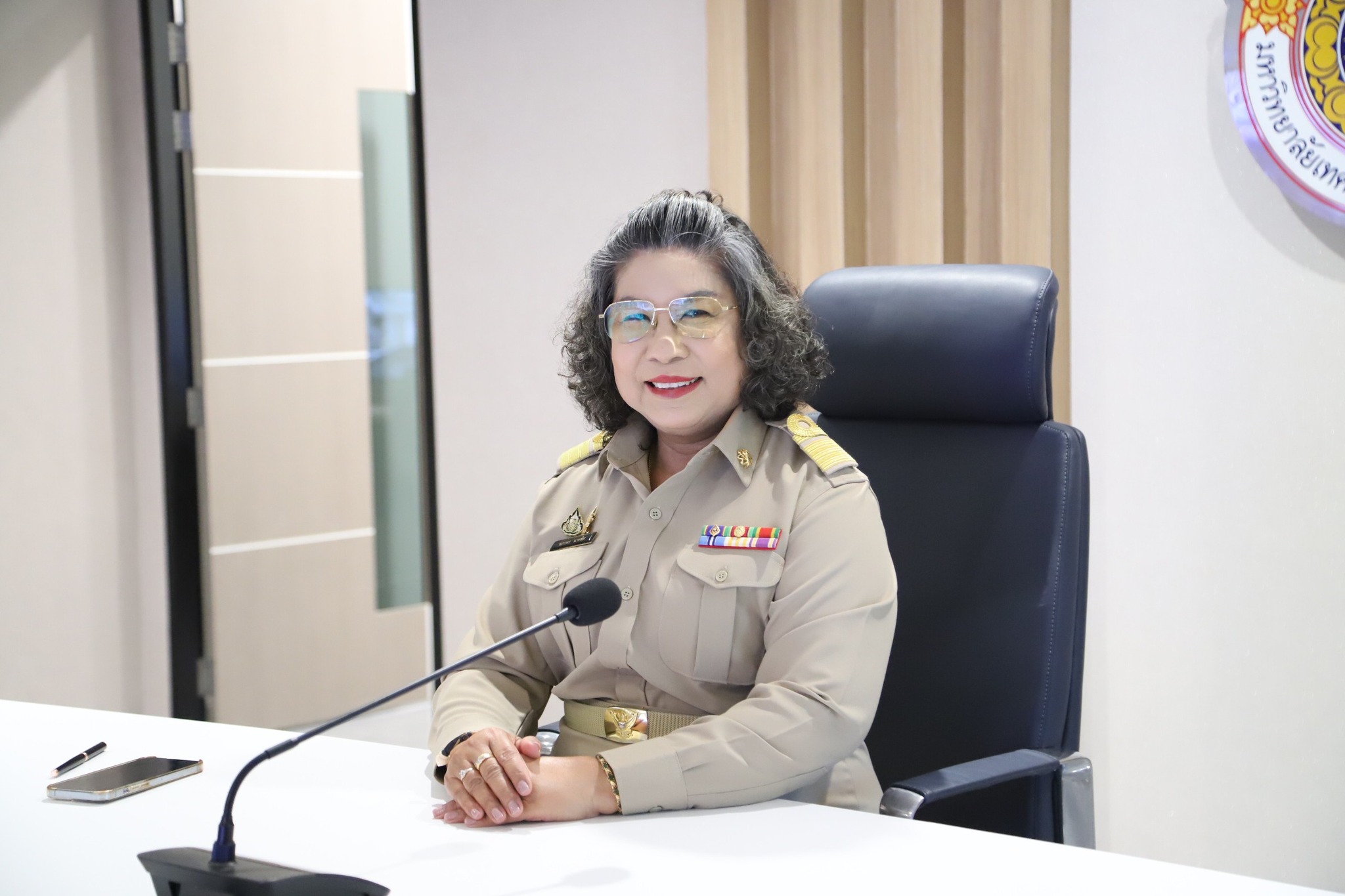ประชุมคณะกรรมการกลั่นกรองผลการประเมินผลการปฏิบัติราชการของข้าราชการ