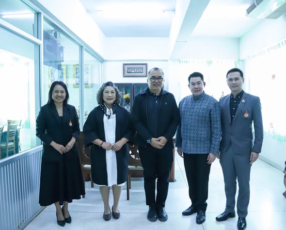 สวัสดีปีใหม่นายอำเภอหัวหิน