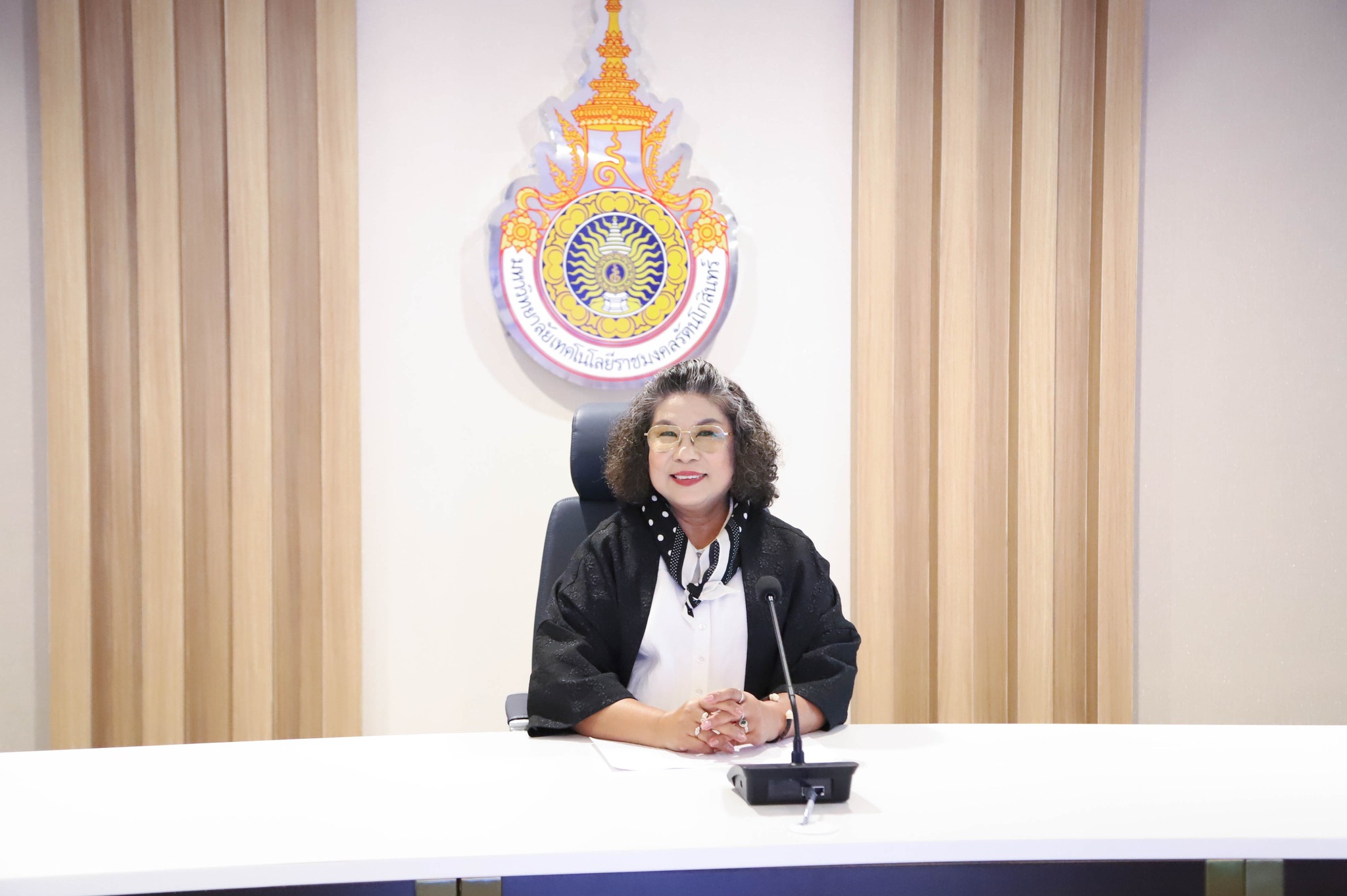 ประชุมคณะกรรมการจัดทำรูปแบบรายการสิ่งก่อสร้าง 2569