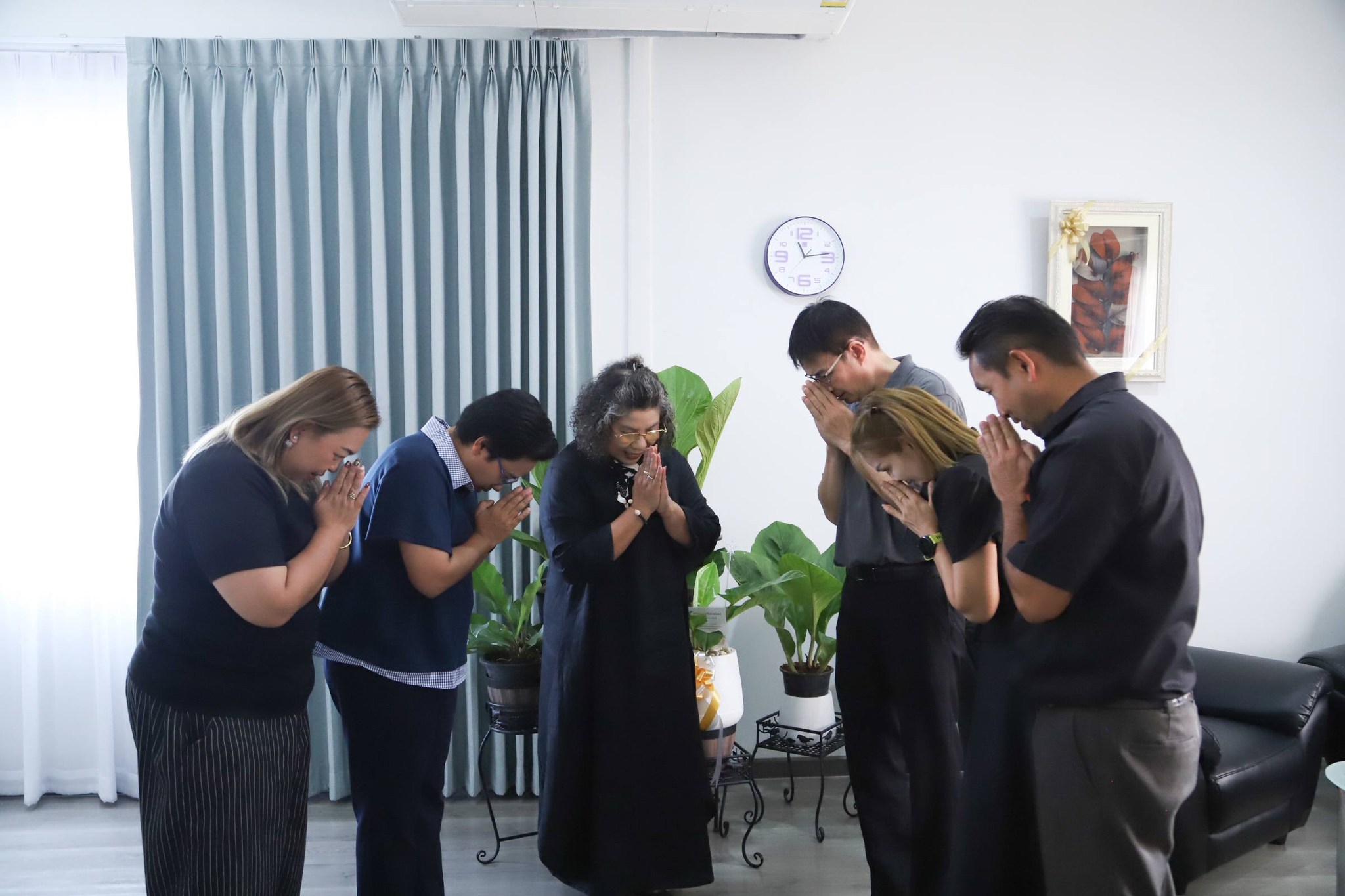 งานวิชาการและวิจัย คณะอุตสาหกรรมและเทคโนโลยี สวัสดีปีใหม่รองอธิการบดีฯ