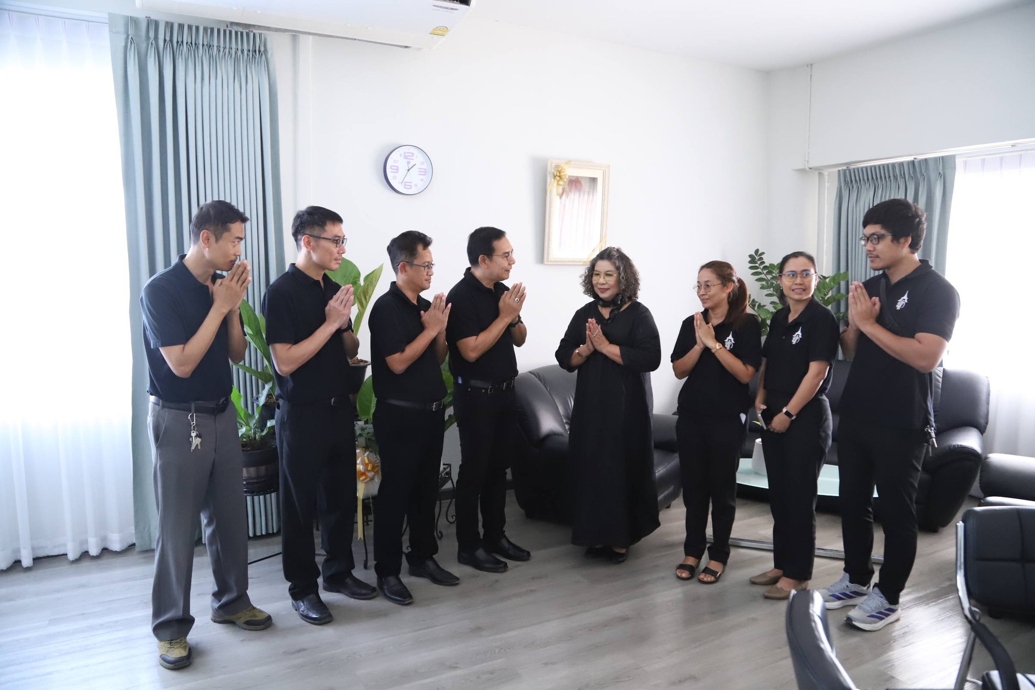 คณะวิศวกรรมศาสตร์ สวัสดีปีใหม่รองอธิการบดีฯ