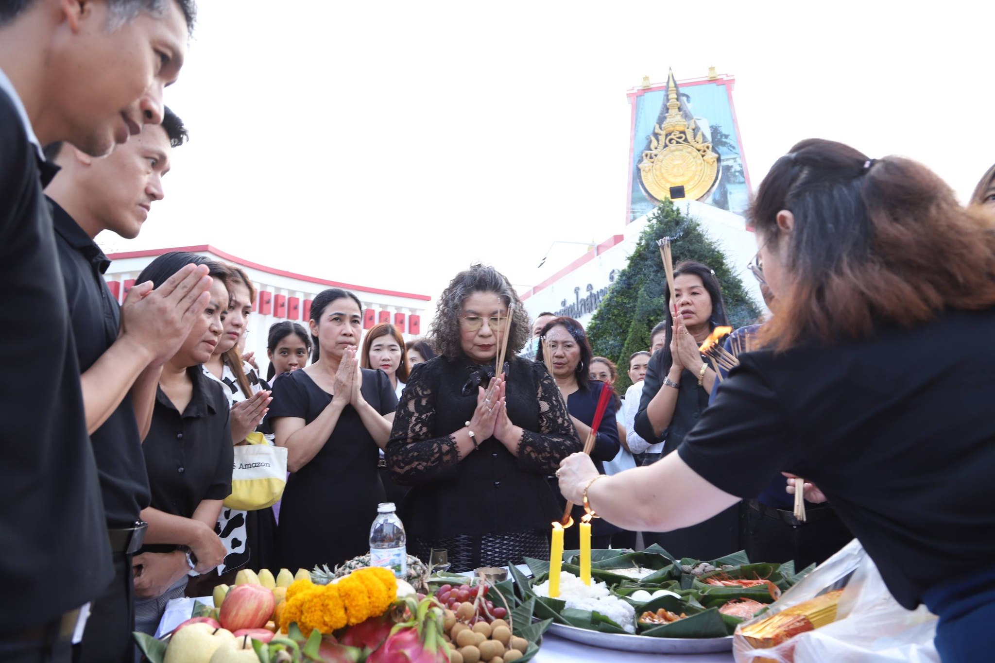 พิธีสวดถอนและปัดรังควาญภายในพื้นที่วิทยาเขตวังไกลกังวล