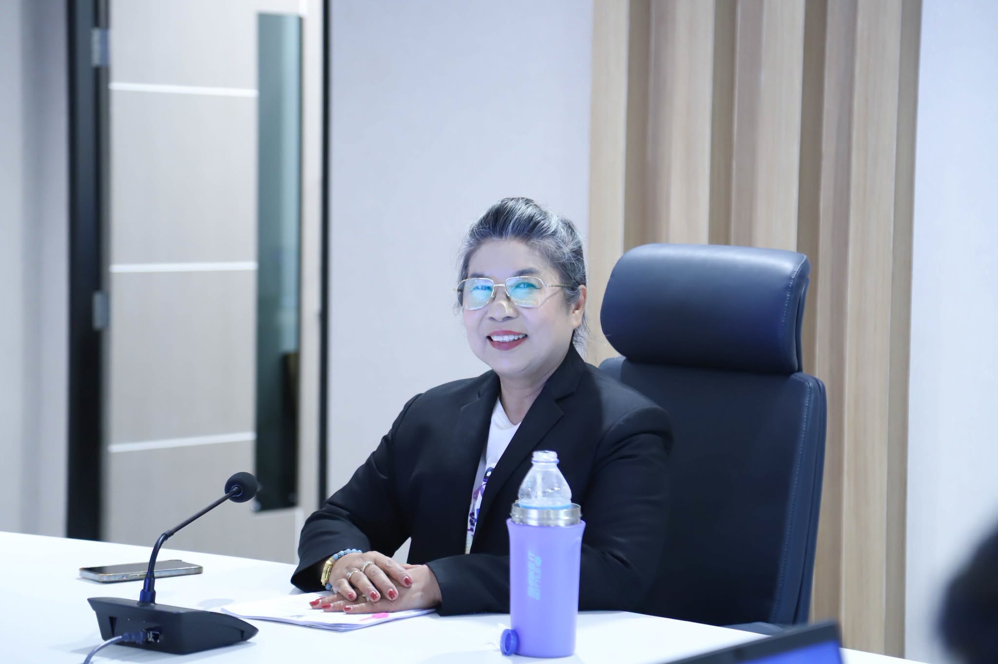 ประชุมคณะกรรมการกลั่นกรองผลการประเมินผลการปฏิบัติงานของพนักงานมหาวิทยาลัยรอบที่1