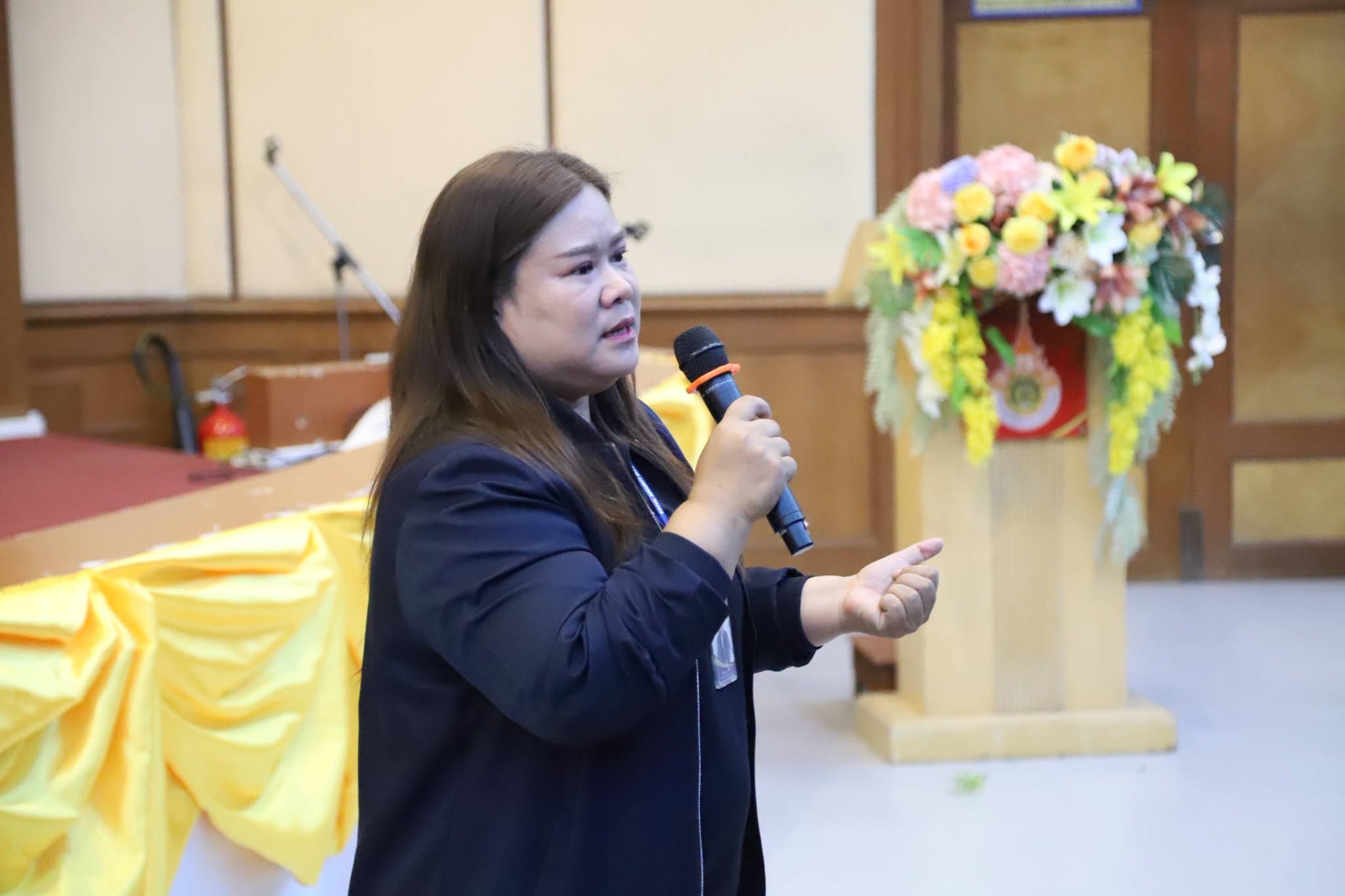 บุคลากรสำนักงานวิทยาเขตวังไกลกังวลเข้าร่วมรับฟังการประชาสัมพันธ์จากประกันสังคม
