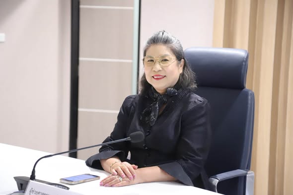 มทร.รัตนโกสินทร์ วังไกลกังวล ต้อนรับคณะกรรมการขับเคลื่อนหลักสูตรฯ