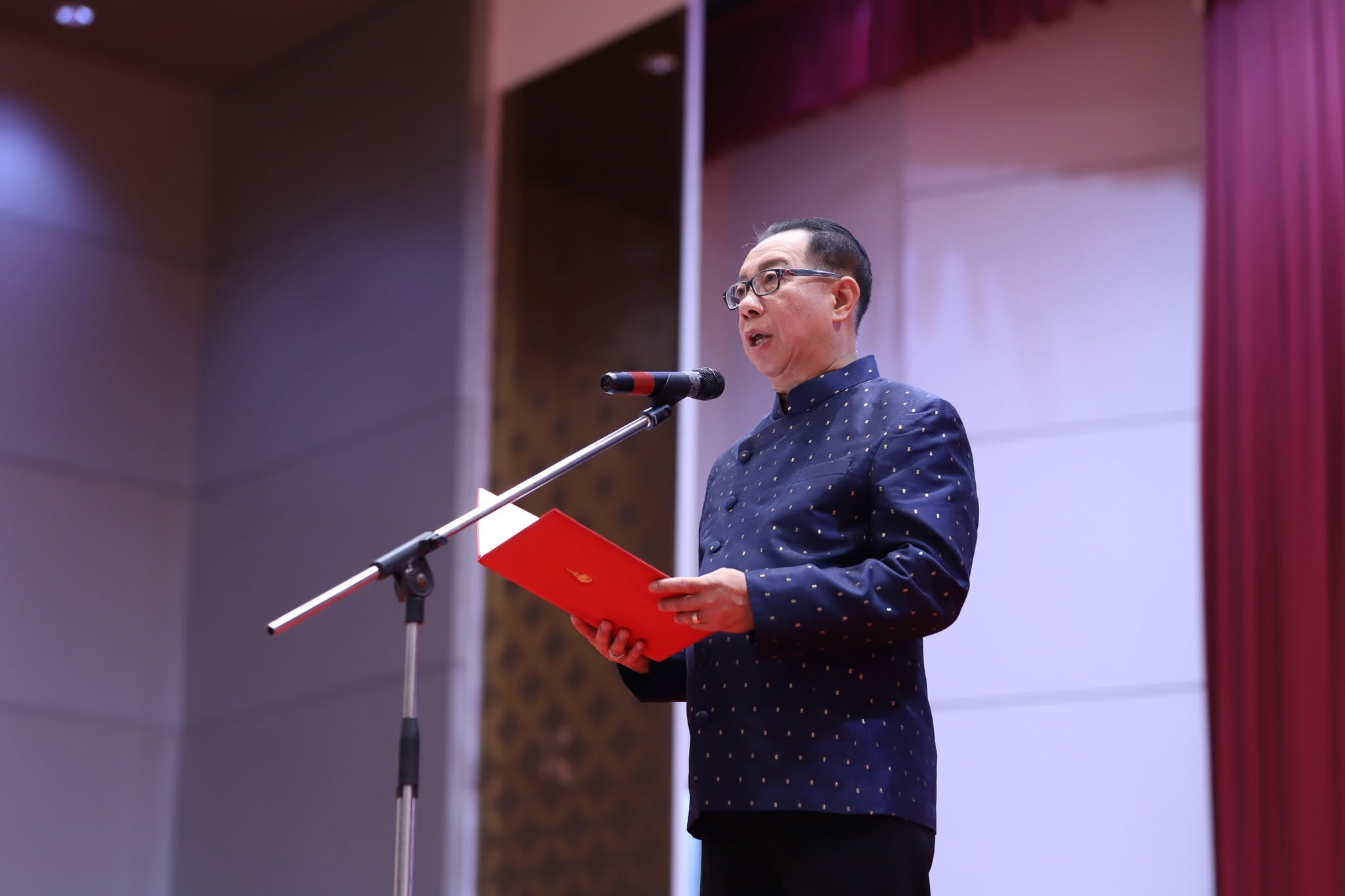 มทร.รัตนโกสินทร์ วข.วังไกลกังวลเข้าร่วมโครงการประชุมสัมมนาผู้บริหารและบุคลากร 